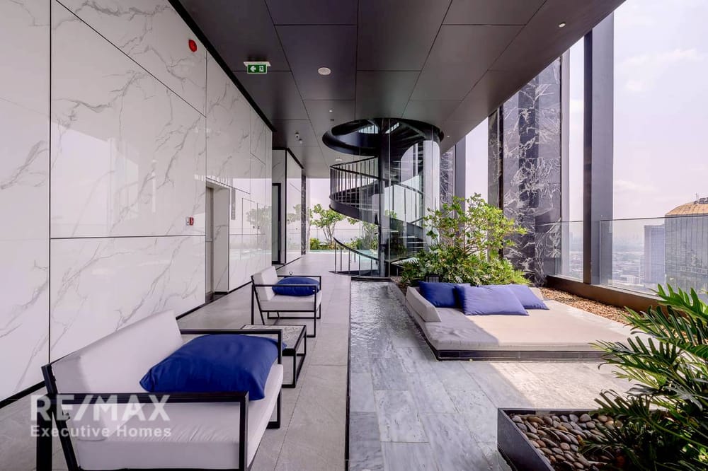 Luxury Condo for Rent - 3 Bedrooms 12