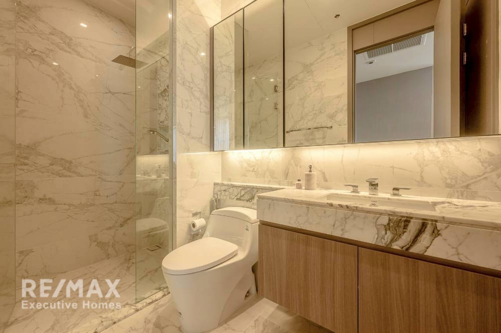Luxury Condo for Rent - 3 Bedrooms 39