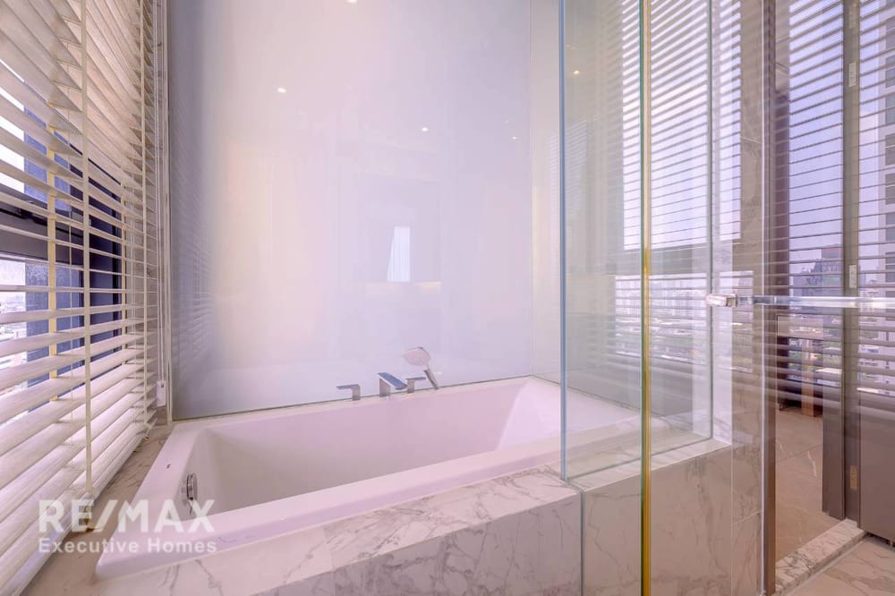 Luxury Condo for Rent - 3 Bedrooms 41