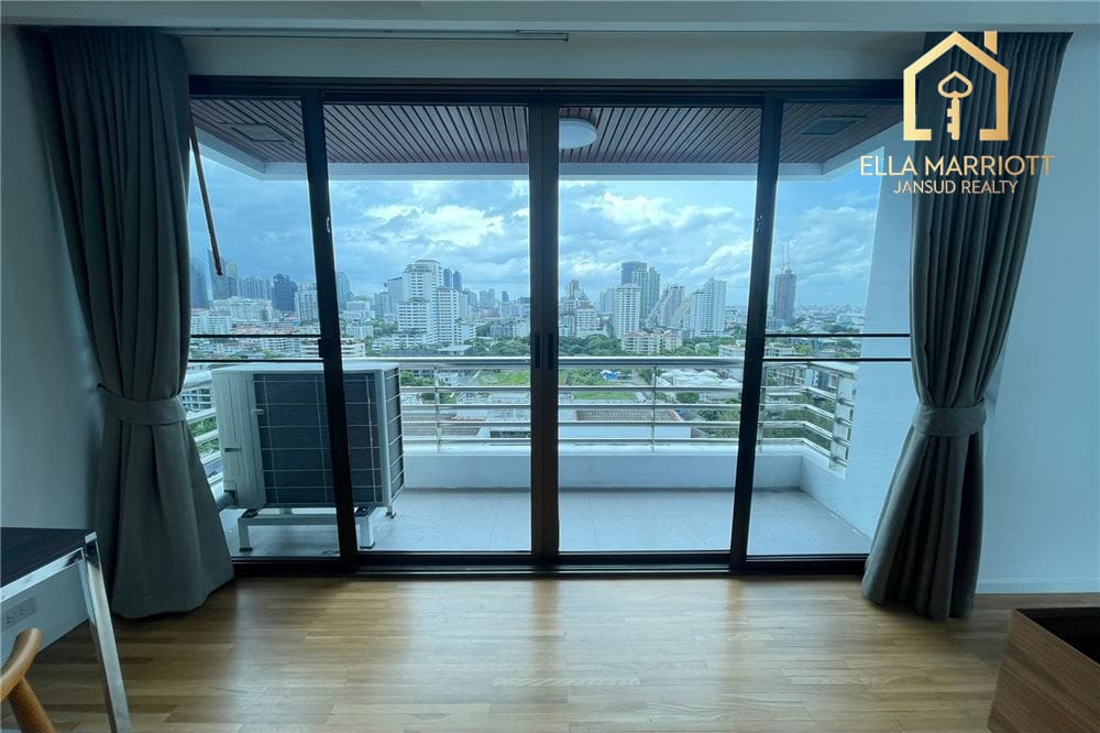 3-Schlafzimmer-Eigentumswohnung zu vermieten, 145K zzgl. MwSt. im 19. Stock in Sukhumvit 39. 3