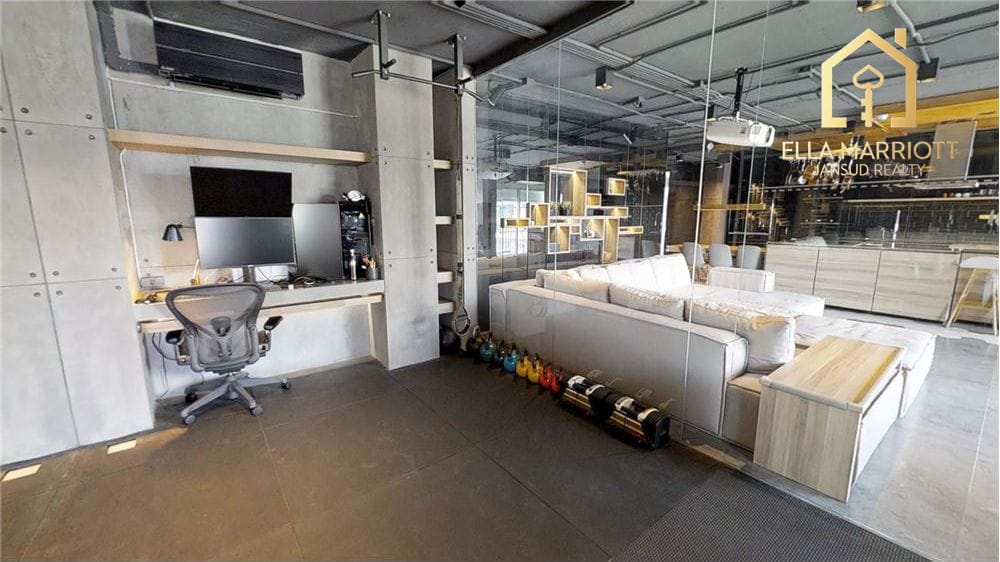 The Clover Thonglor Soi 8 | Heart of Thonglor | High Floor | 85K 12