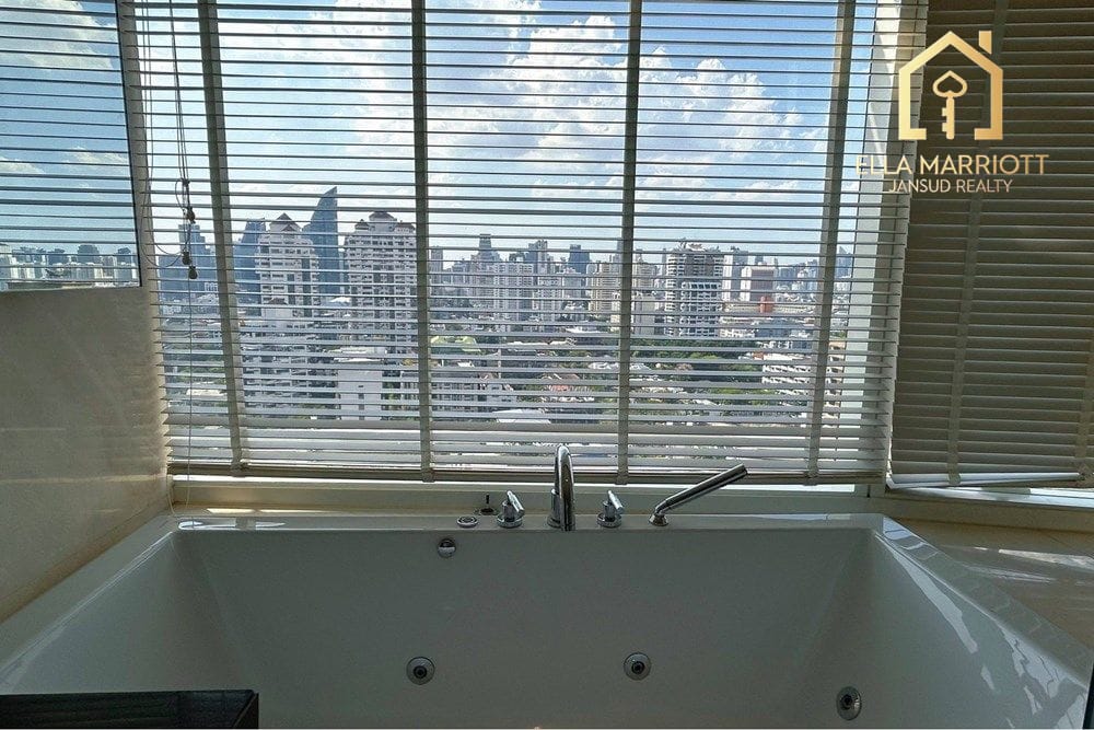 素坤逸1到71巷通罗站Eight Thonglor Residence公寓140平方米3室3卫出租 15