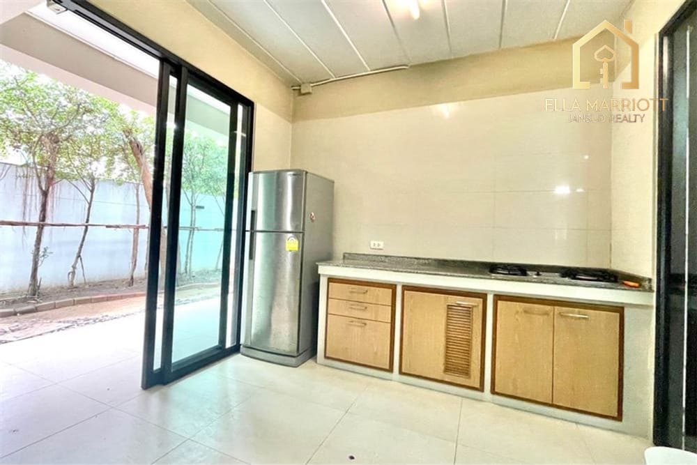 เช่า 5 ห้องนอน 5 ห้องน้ำ บ้าน ใน สุขุมวิท, กรุงเทพฯ 10