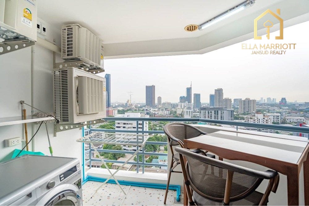 Rent 45K | Renovated 83sqm 2BR | 14th Fl Unblocked View | Suk 30/1 6