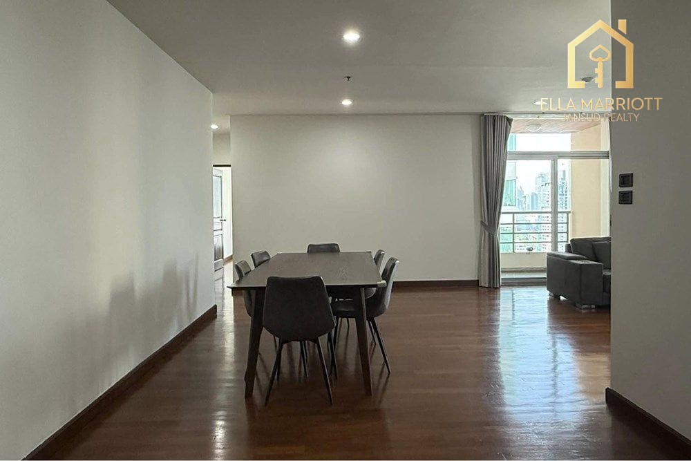 3-Bedroom Condo at Grand Langsuan — 9 min walk to BTS Chit Lom 4