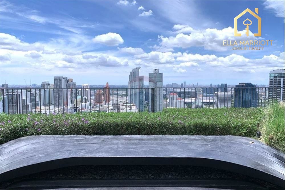 Modern Urban Condo in the Heart of Bangkok 22