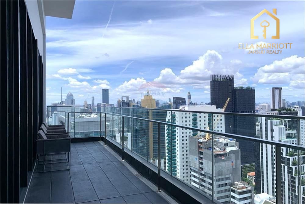 Modern Urban Condo in the Heart of Bangkok 26
