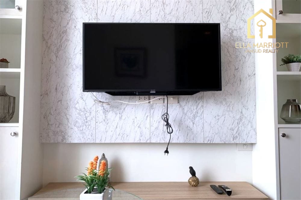 Modern Urban Condo in the Heart of Bangkok 4