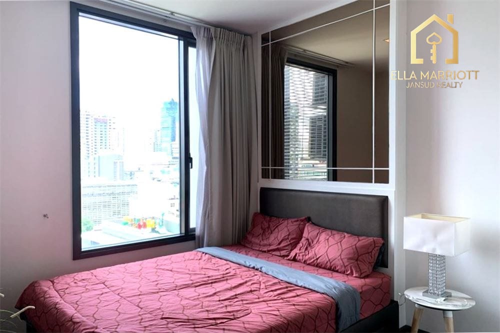 Modern Urban Condo in the Heart of Bangkok 7