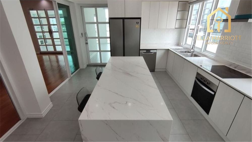 3-Zimmer-Eigentumswohnung in der 3BR Sky Mansion Thong Lo 2
