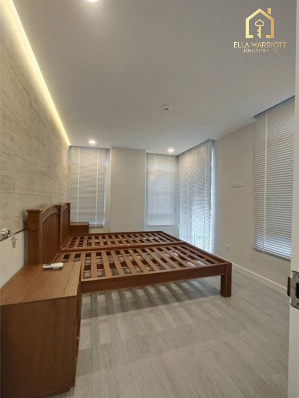 2-Bedroom Condo at The Amethyst Sukhumvit 39 — 16 min walk to BTS Phrom Phong 7