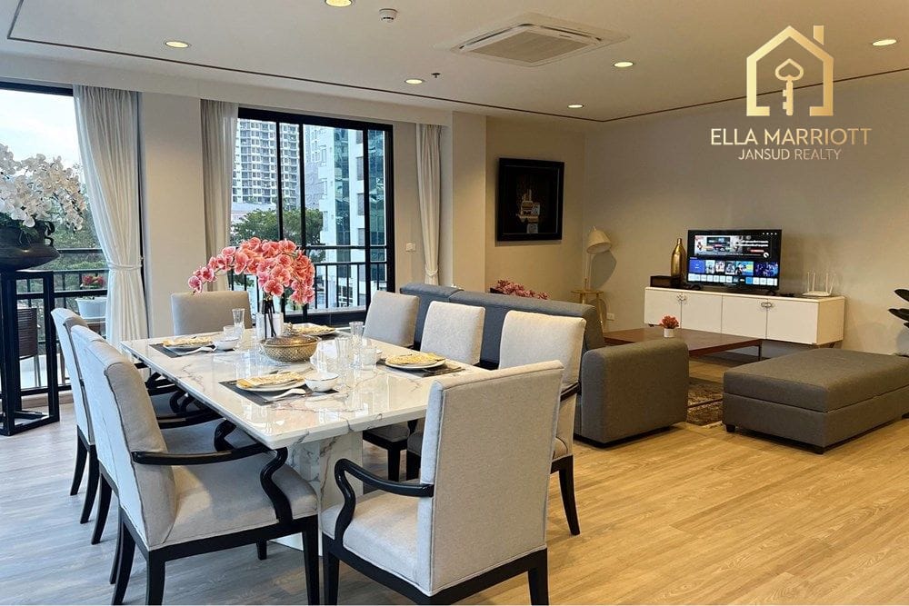 4-Bedroom Condo for Rent - 229sqm Family Suite, Newly Renovated 2