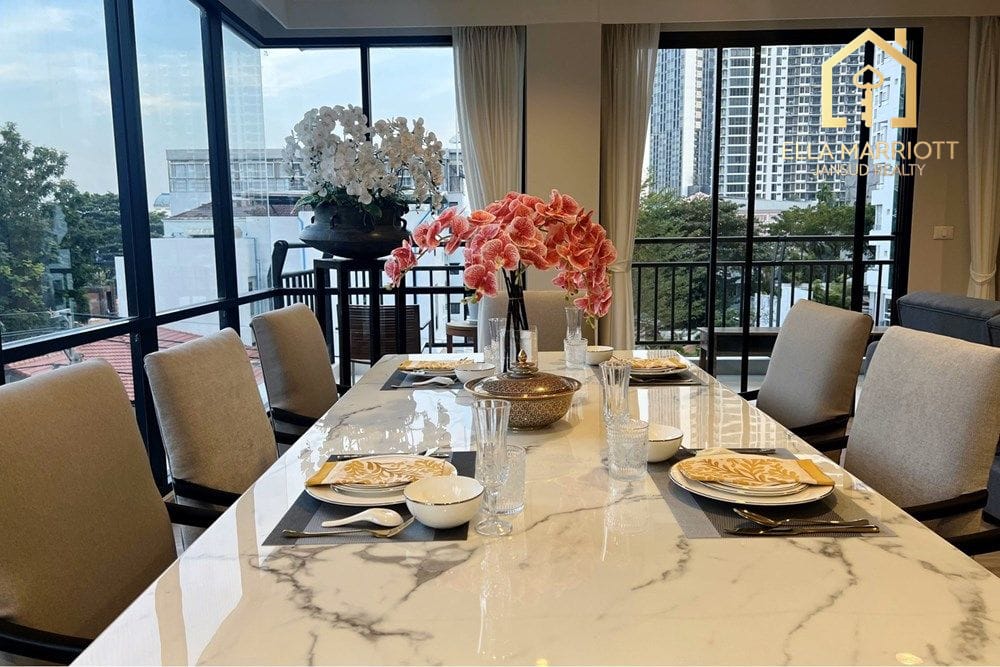 4-Bedroom Condo for Rent - 229sqm Family Suite, Newly Renovated 3