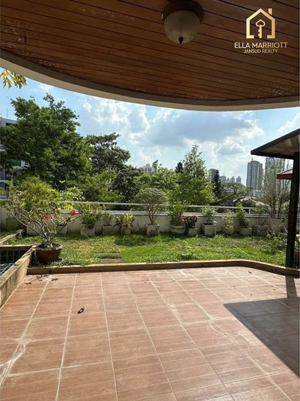 4-Bedroom Condo for Rent - 830sqm Duplex with Private Garden 2