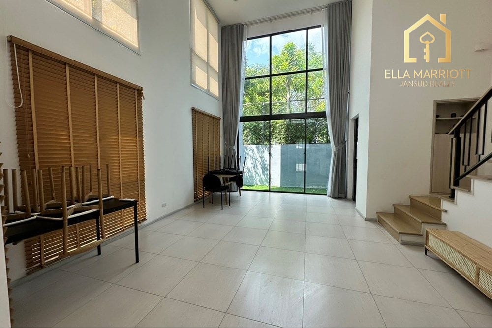 Hot Price 55K | Estara Haven Pattanakarn | 3.5-Storey 3BR | Pets OK 2