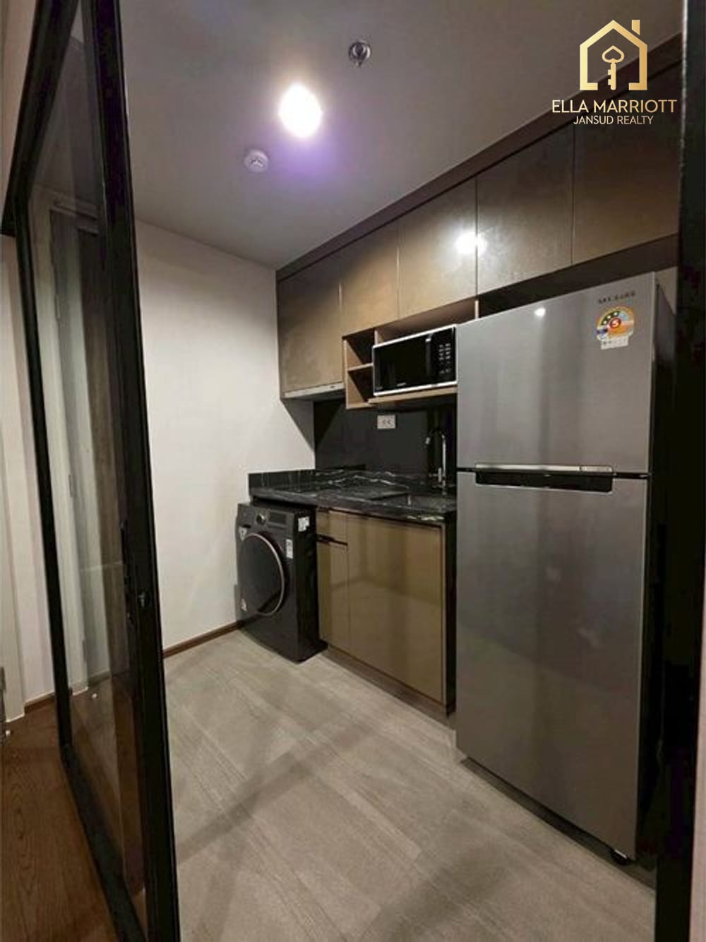 1-Bedroom Condo at Ideo Q Sukhumvit 36 4