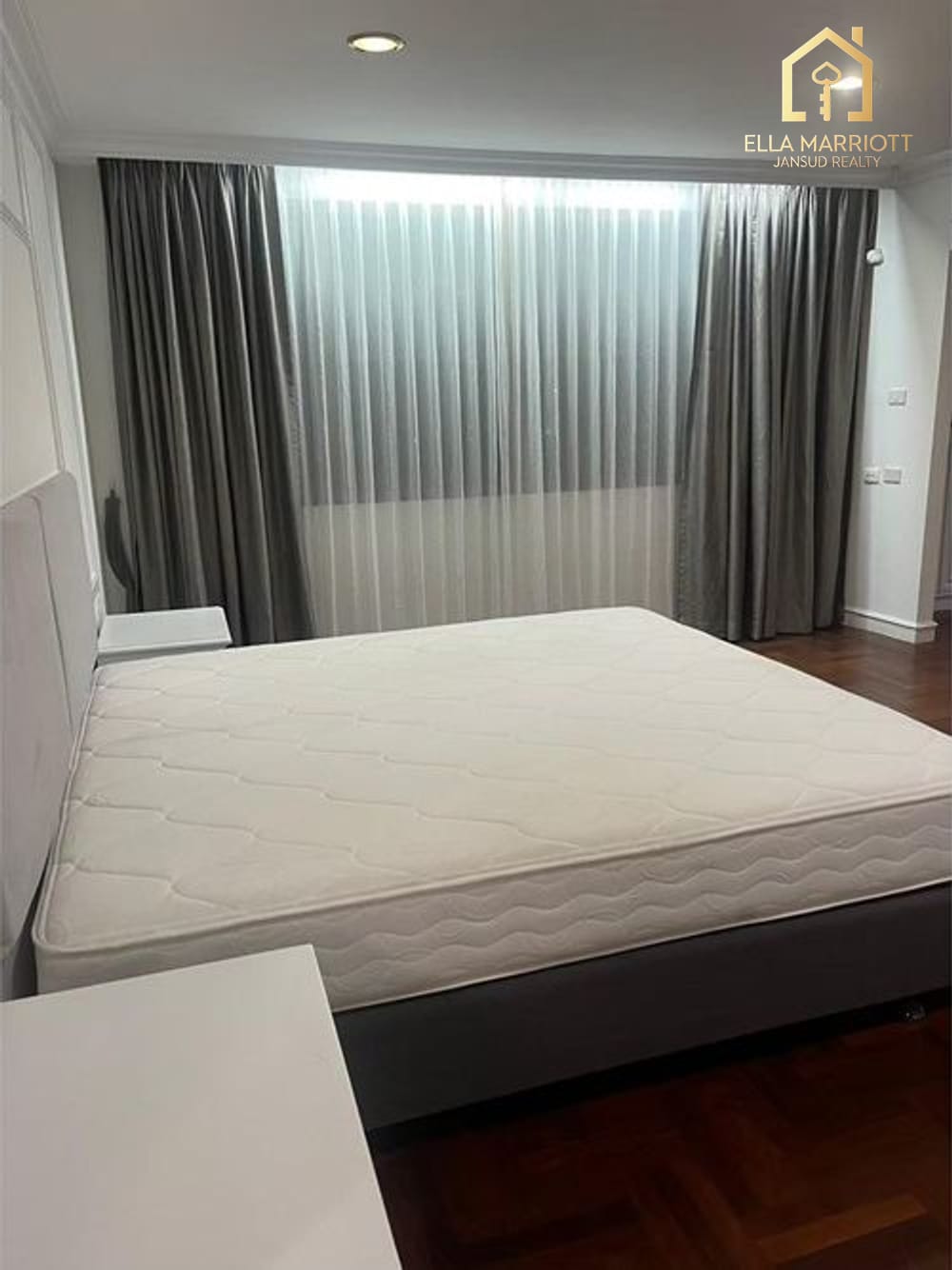 3-Bedroom Apartment for Rent at Sukhumvit 4 - 250sqm, Pet-Friendly 13