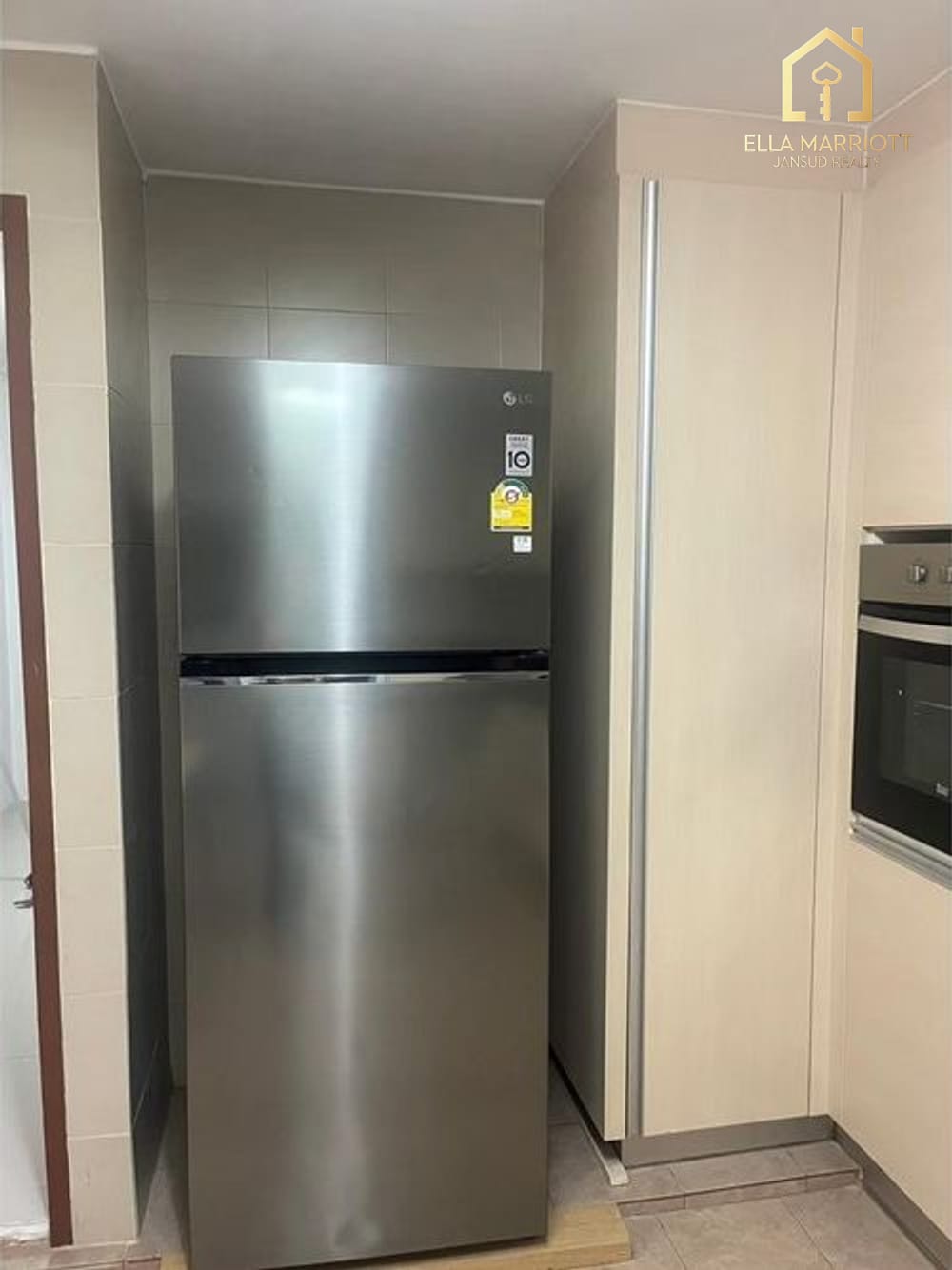 3-Bedroom Apartment for Rent at Sukhumvit 4 - 250sqm, Pet-Friendly 8