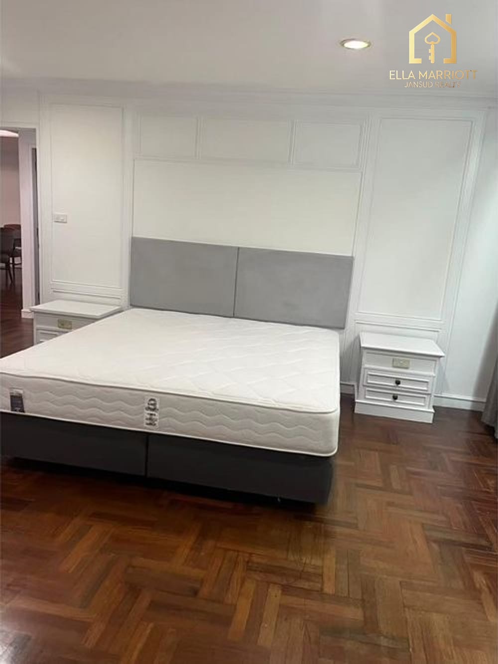 3-Bedroom Apartment for Rent at Sukhumvit 4 - 250sqm, Pet-Friendly 9