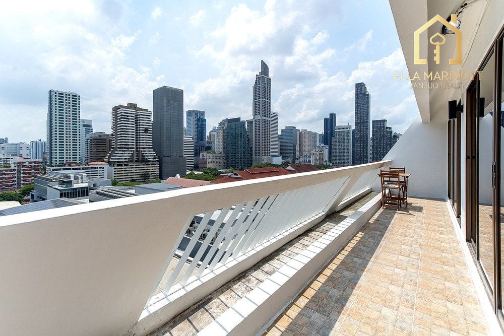 3-Bedroom Condo at Ruamjai Heights Sukhumvit 15 - 150sqm on 15th Floor 14