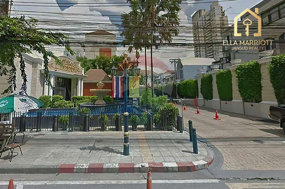 Rent 180K | Baan Klang Krung Thonglor | 350sqm 5BR | Newly Renovated 21