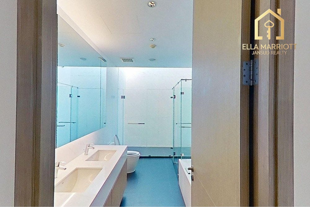 Rent 300K | 375sqm Whole-Floor Penthouse | 4BR + Office | Phrom Phong 10