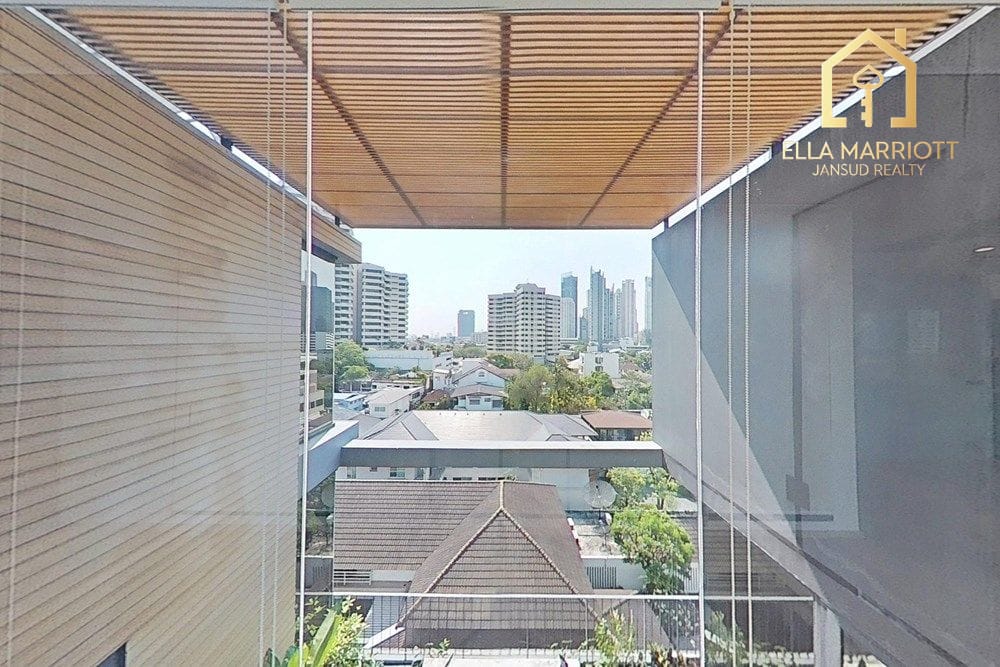 Rent 300K | 375sqm Whole-Floor Penthouse | 4BR + Office | Phrom Phong 7