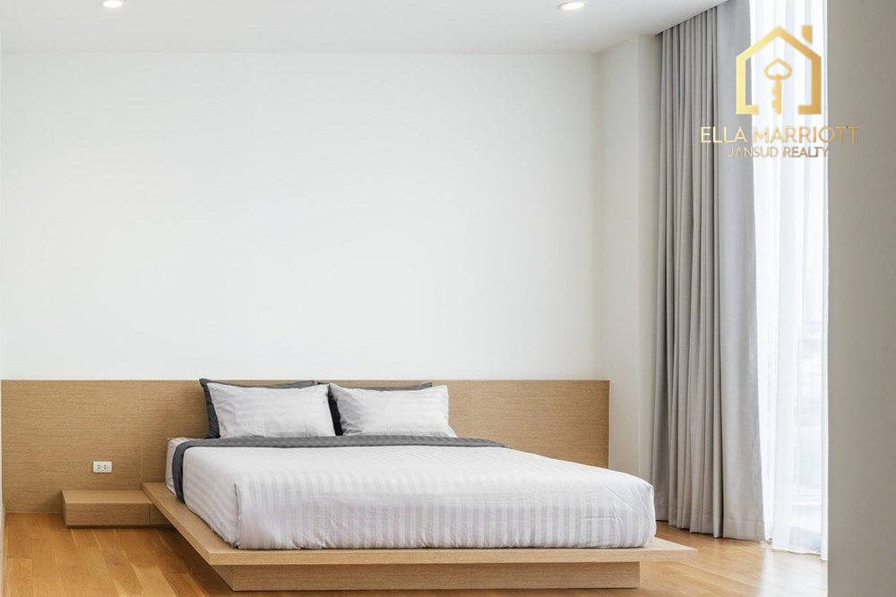 Rent 300K | 375sqm Whole-Floor Penthouse | 4BR + Office | Phrom Phong 8
