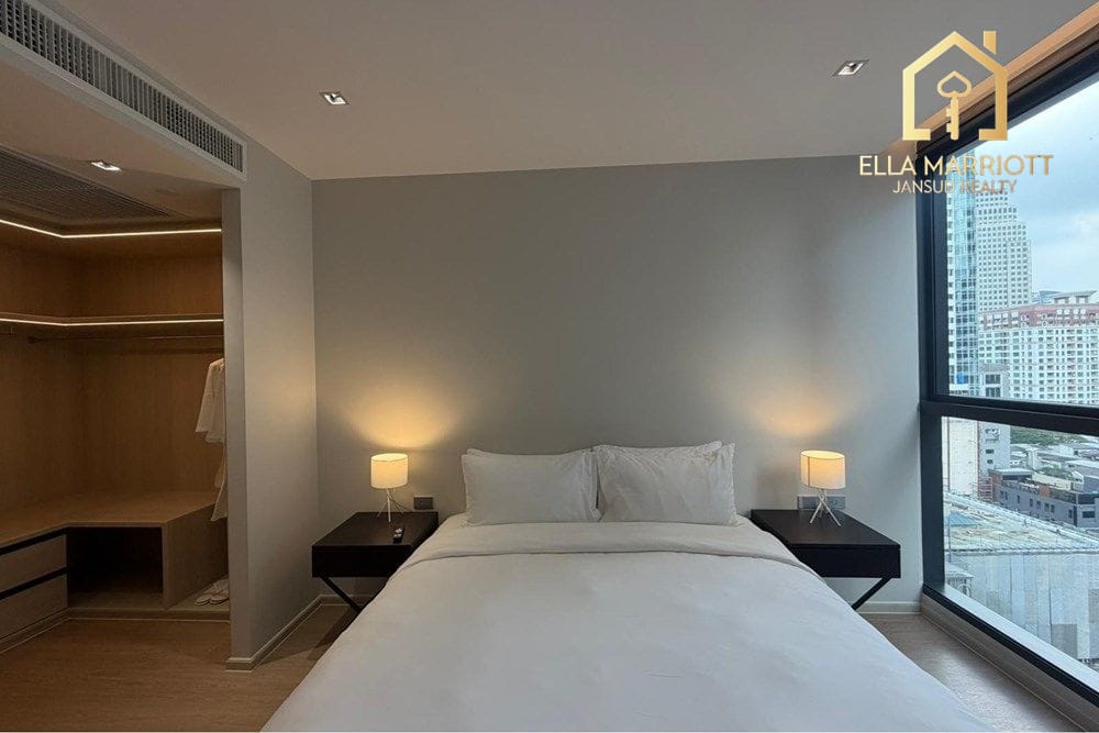 Rent 123K | 100sqm 2BR Serviced Suite | Full Hotel Service | Sukhumvit 11