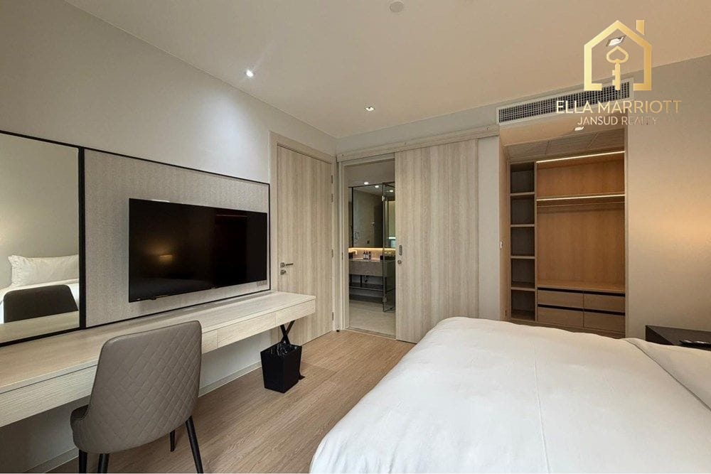 Rent 123K | 100sqm 2BR Serviced Suite | Full Hotel Service | Sukhumvit 12