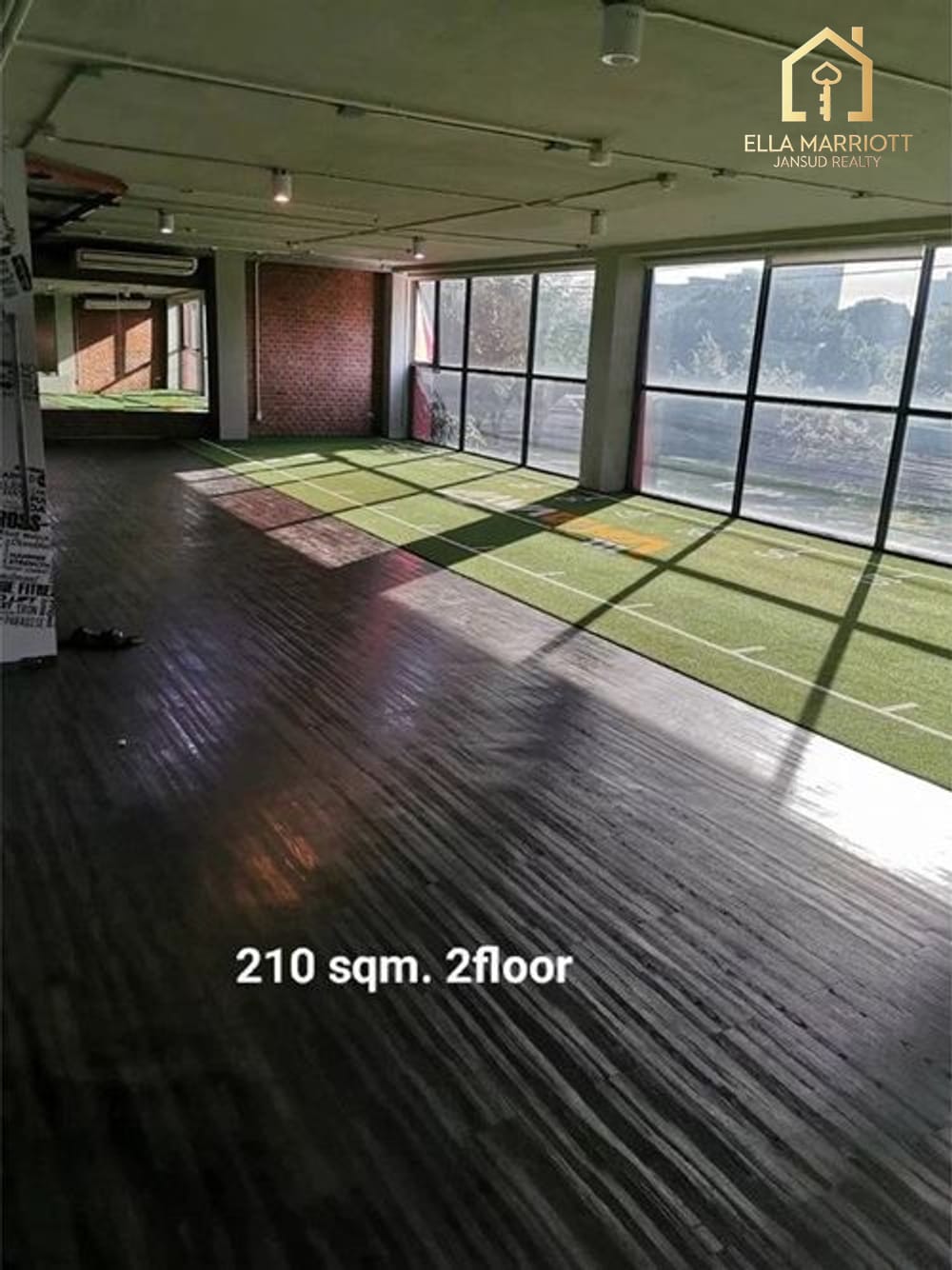 5-Storey Mixed-Use Building | Ekkamai 22 | 2,200sqm | Rare 10