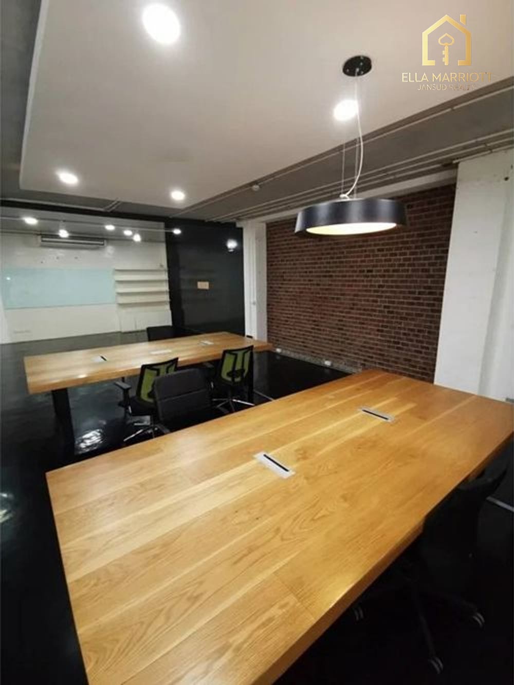 5-Storey Mixed-Use Building | Ekkamai 22 | 2,200sqm | Rare 2