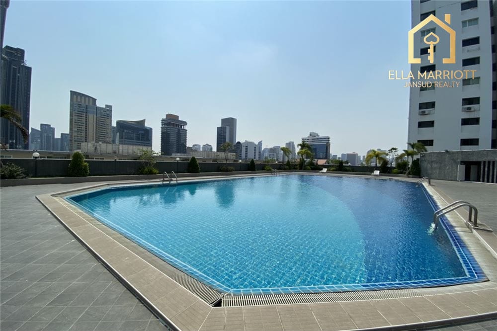 2-Bedroom Condo at Thonglor Soi 18 - 100sqm Duplex 13
