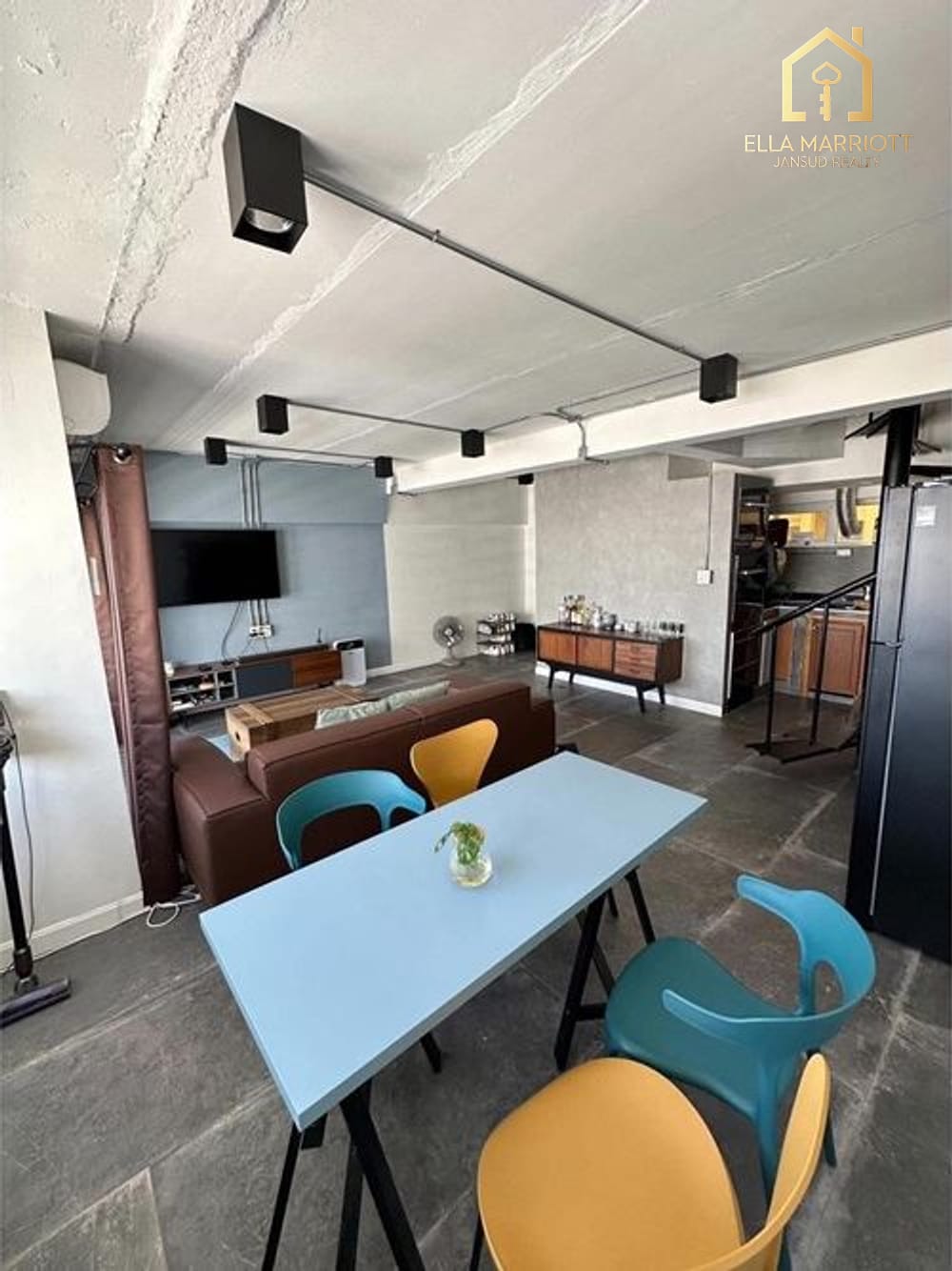 2-Bedroom Condo at Thonglor Soi 18 - 100sqm Duplex 3