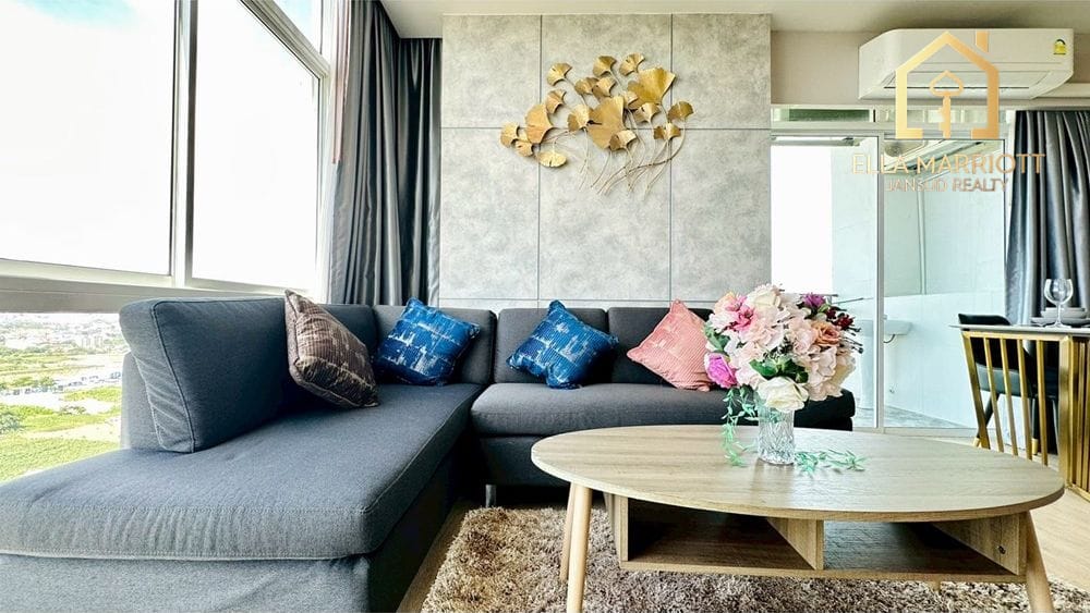1-Bedroom Condo in Pattaya with Sea View 3