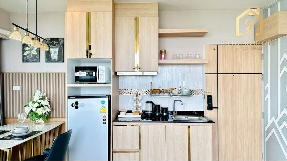1-Bedroom Condo in Pattaya with Sea View 5
