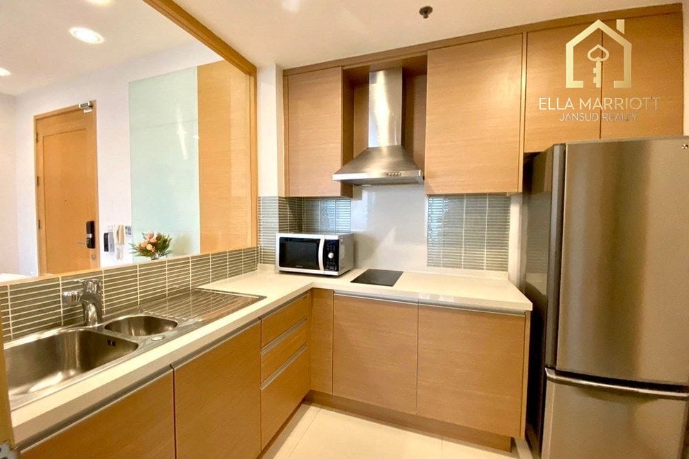 1-Schlafzimmer-Eigentumswohnung im The Emporio Place nahe BTS Phrom Phong — 14 Gehminuten 5
