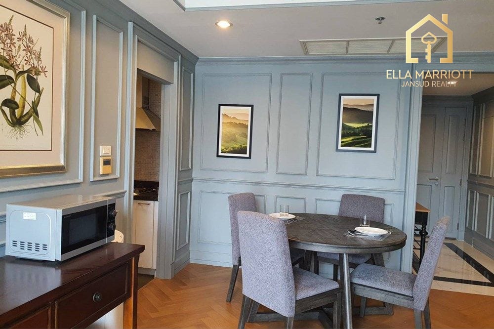 1-Bedroom Condo at Baan Siri 24, Sukhumvit 5