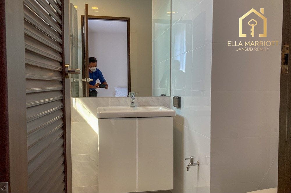 Geräumige Familiensuite mit 3 Schlafzimmern zur Miete für 130.000 in Sukhumvit 49 – Haustierfreundliches Apartment. 24