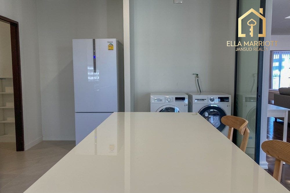Geräumige Familiensuite mit 3 Schlafzimmern zur Miete für 130.000 in Sukhumvit 49 – Haustierfreundliches Apartment. 4