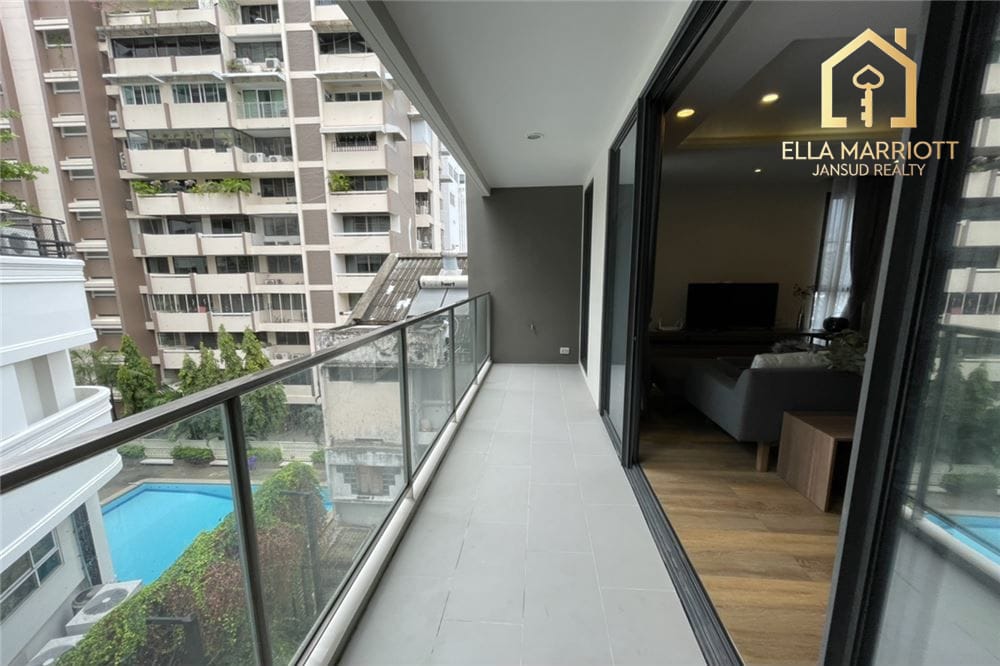 Haustierfreundliche 3-Zimmer-Wohnung zur Miete in Sukhumvit nahe Benchasiri Park. 3