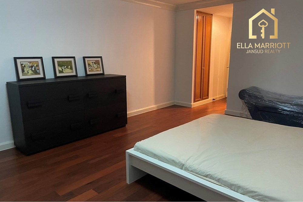 Rent 60K | Sathorn Park Place | 236sqm Reno 2BR + Maid | Near MRT 10