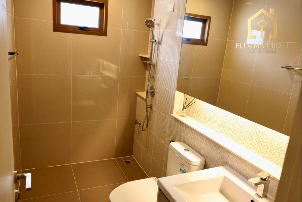 4-Bedroom Detached House in Bang Khen 15