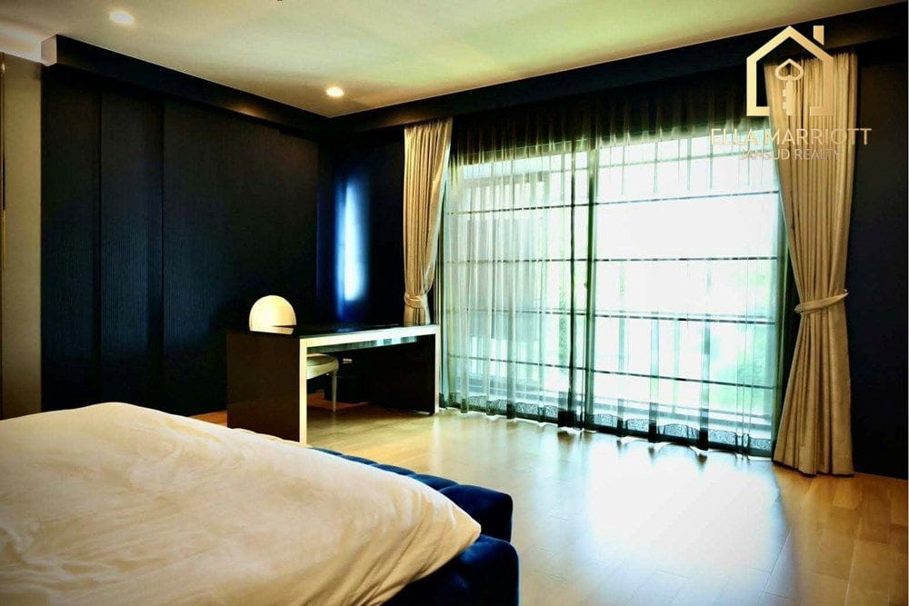 4-Bedroom Detached House in Bang Khen 18