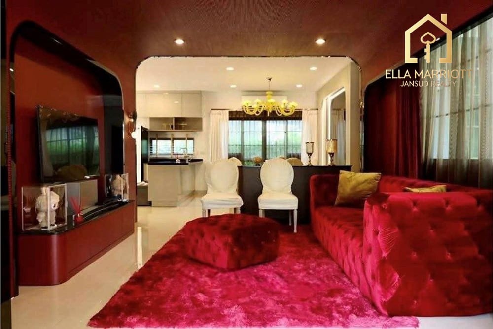 4-Bedroom Detached House in Bang Khen 2