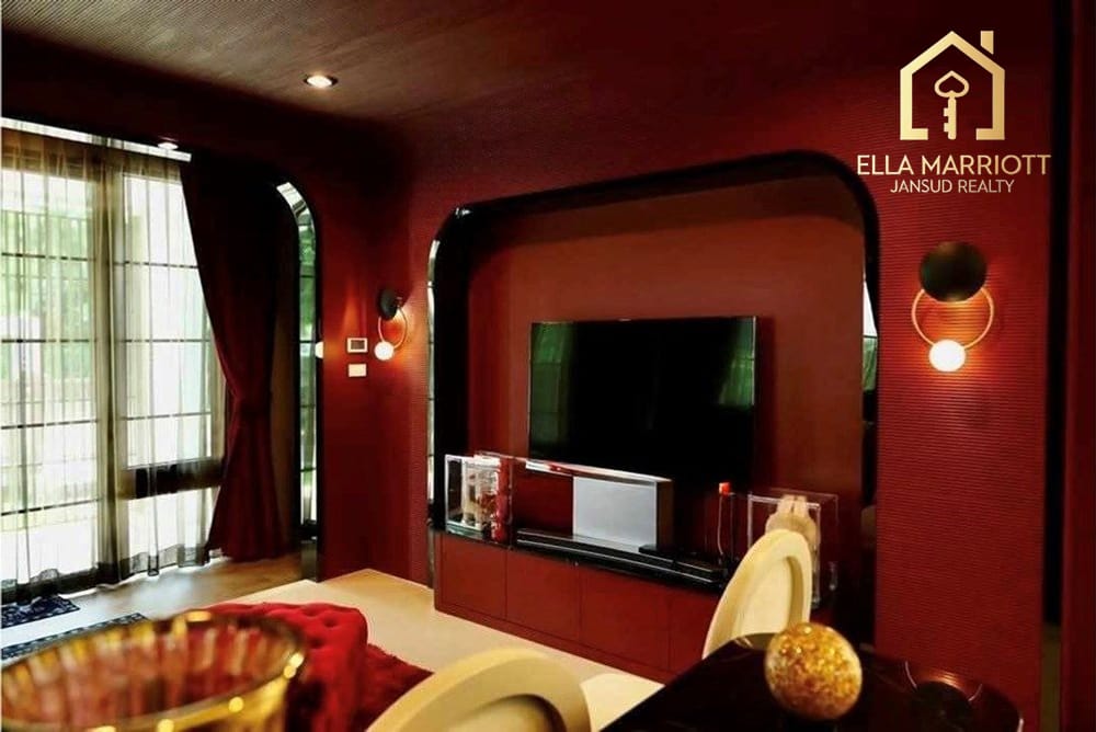 4-Bedroom Detached House in Bang Khen 3