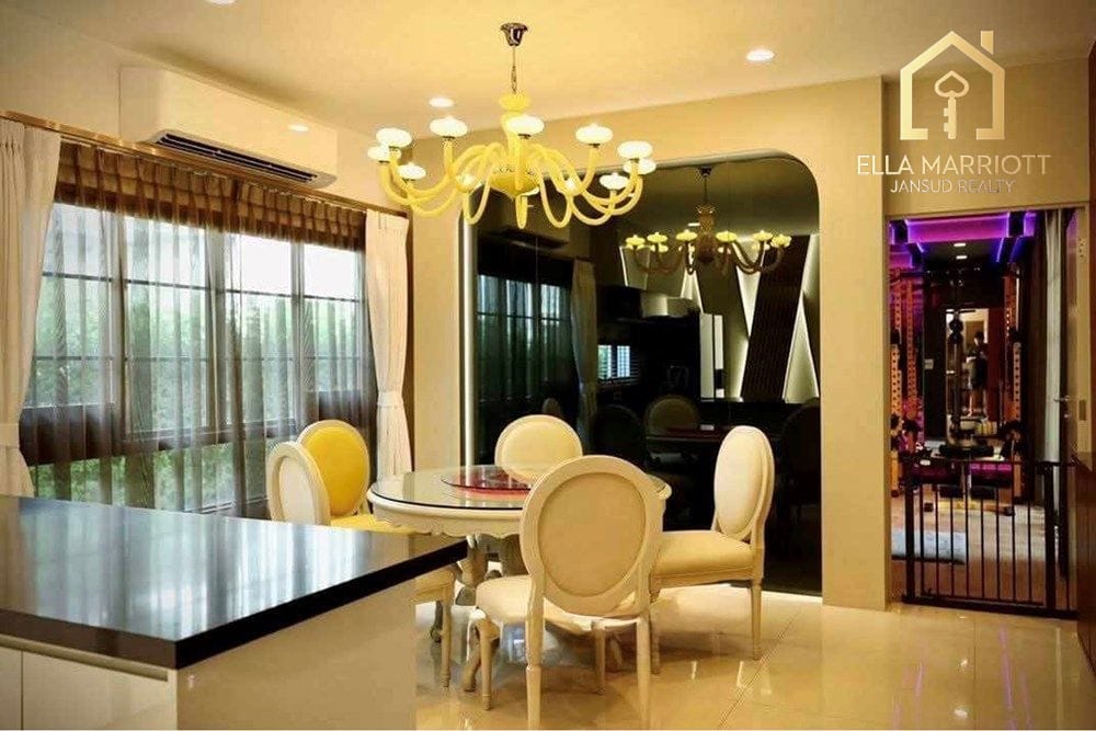 4-Bedroom Detached House in Bang Khen 5