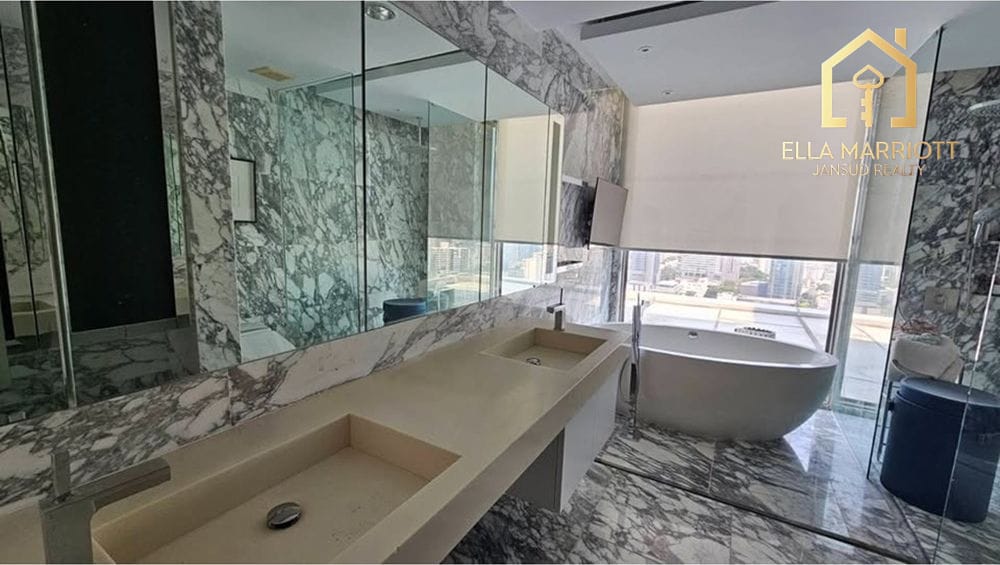Rent 450K | AEQUA 49 | 481sqm Penthouse Duplex | 4BR | Dog-Friendly 9