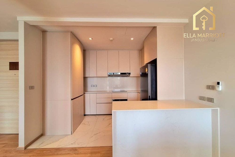 2-Bedroom Condo near BTS Bearing & Patana - 129sqm Fully Furnished 3