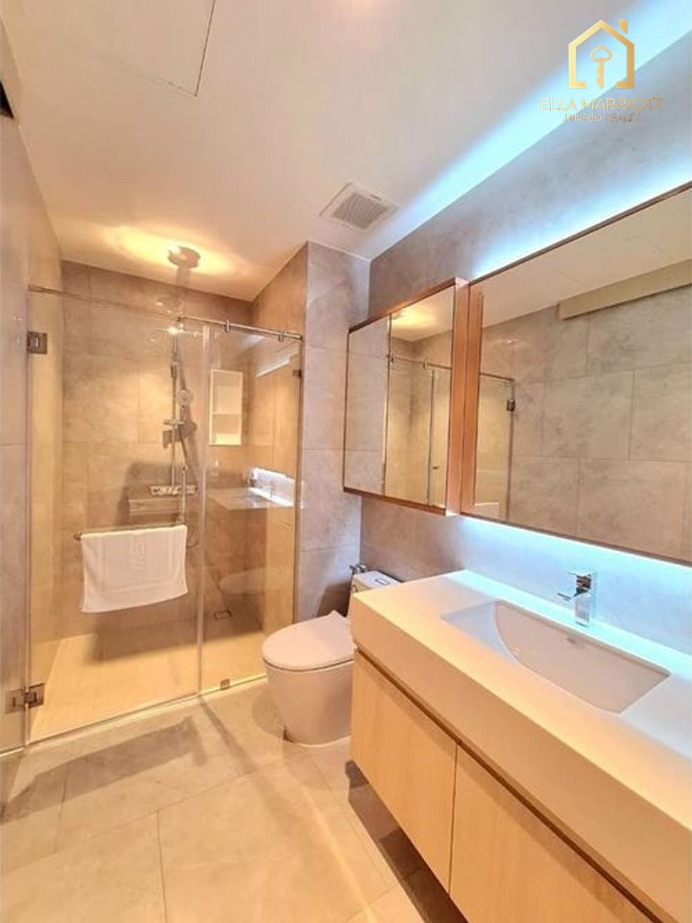 2-Bedroom Condo near BTS Bearing & Patana - 129sqm Fully Furnished 6